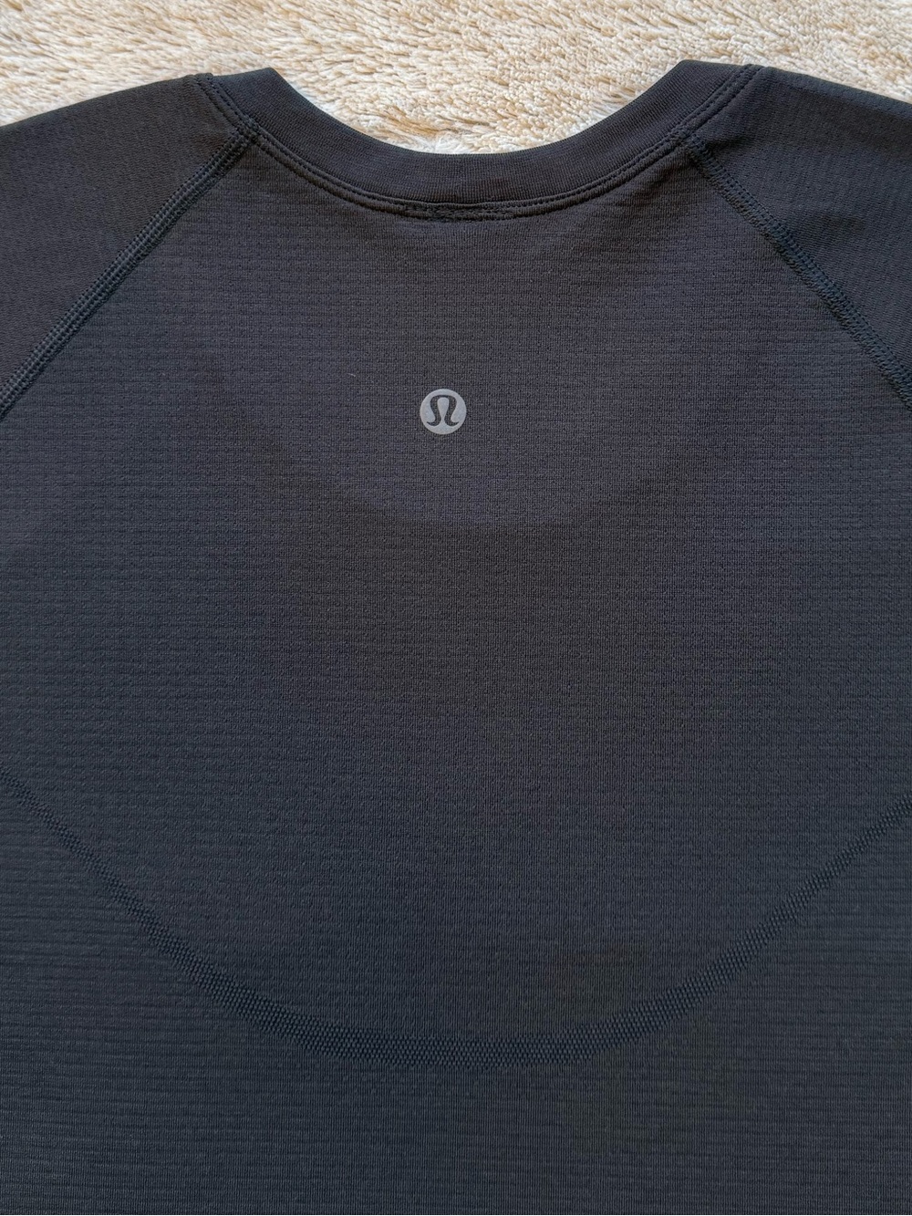 Lululemon Swiftly Tech Cropped Short-Sleeve Shirt 2.0 in Black Size 10 - Picture 7 of 13